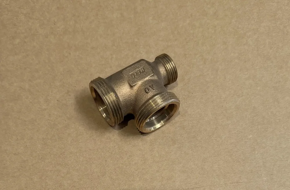 Тройник, Н ЕК, 1 1/4", 1 1/4", 3/4", бронза (RX)