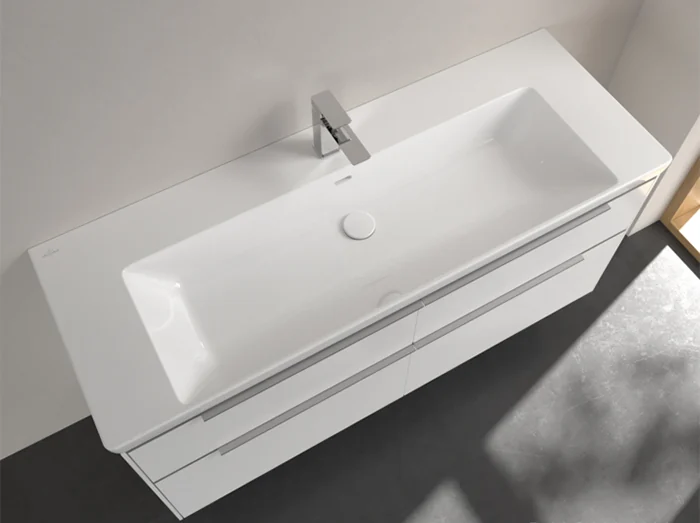 Раковина, Villeroy&Boch, Subway 3.0, шгв 1300*475*120, отверстия для смесителя-1 сквозное, 2 промаркированных, цвет-альпийский белый