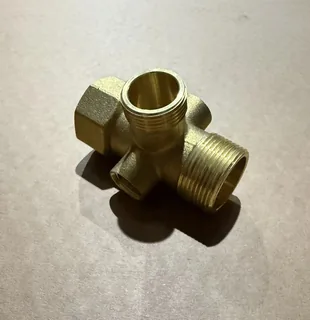 Тройник 1"1/4 - 1/2" - 1"1/4 - 1/2" (EA117) — иконка