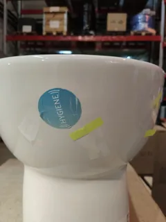 Унитаз, Vitra, Conforma, напольный, шгв 360*750*460, VitrA Hygiene, цвет-белый, тип дефекта - царапины — изображение 4